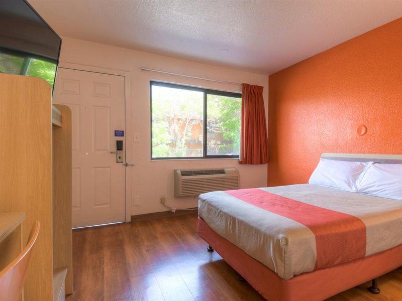 Motel 6-San Ysidro, Ca - San Diego - Border Екстериор снимка